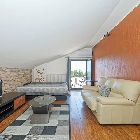 Apartment El Faro By Rent Istria *